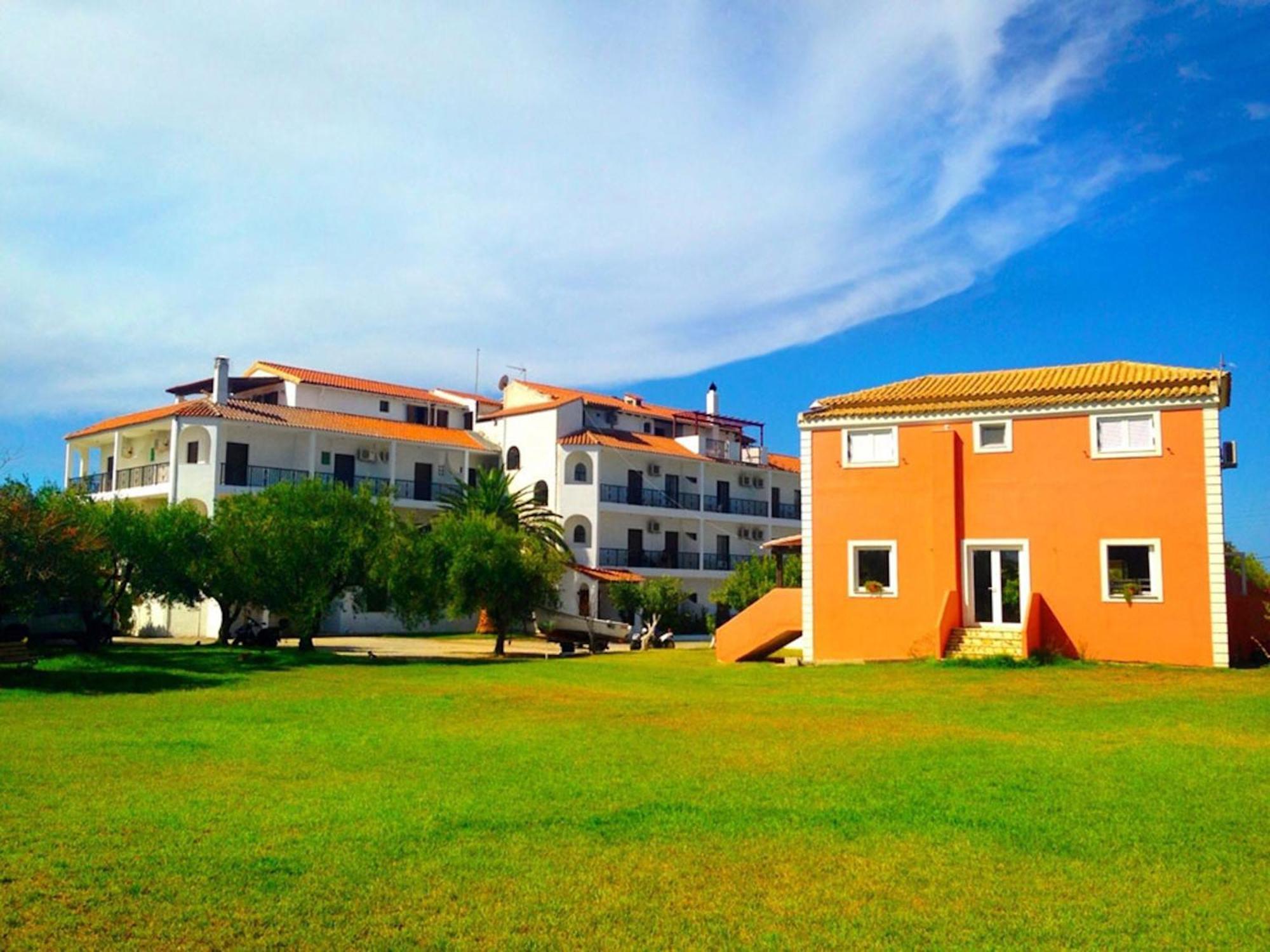 Ionian Suites By Bruskos Agios Georgios  Exterior foto